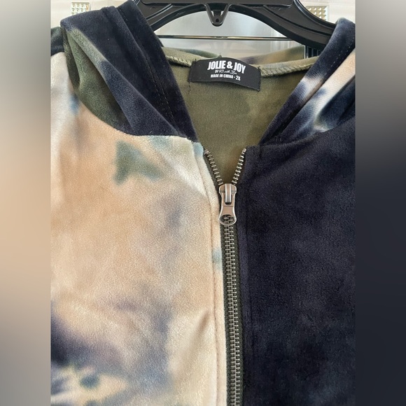 Jolie &Roy Plus size - Picture 3 of 3